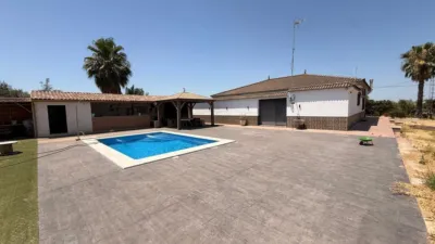 Chalet in Los Algarbes photo 19