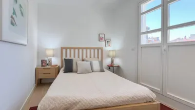 Top-floor apartment on Calle José Luis Cereijo photo 5