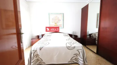 Apartment in Urban Core photo 3