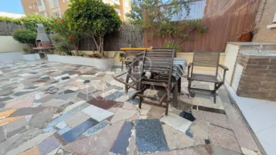 Terraced house in Carrer de Lola Anglada photo 2