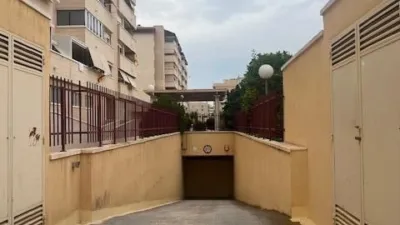 Terraced house on Calle de Josefina Manresa photo 31