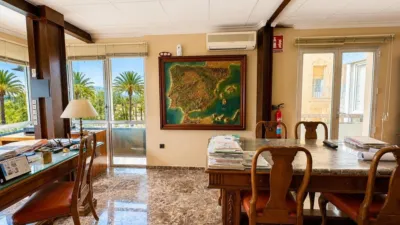 Apartment on Calle de Valdés photo 3