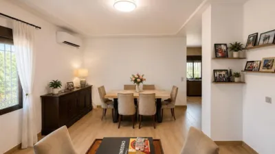 Chalet in Los Algarbes photo 9