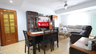Apartment in Urban Core photo 6