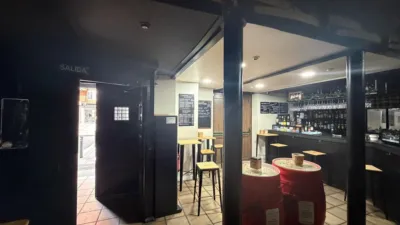 Local comercial en alquiler en Calle de la Mujer Palentina, Centro (Palencia Capital) de 1.000 €<span>/mes</span>