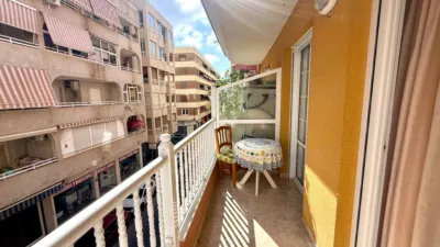 Apartment on Calle Beniajan, 11 photo 11
