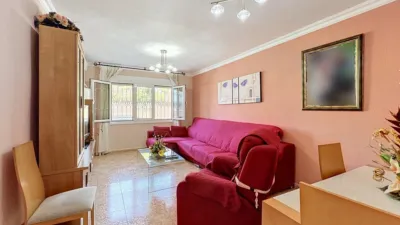 Terraced house on Manuel Navarro Street photo 4