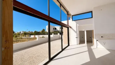 Chalet on Carrer Florencia photo 23