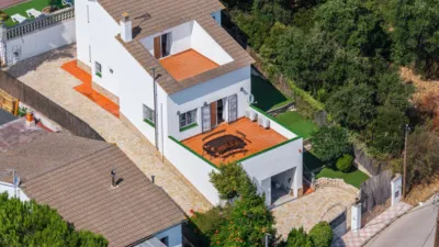 Chalet on Carrer del Ciclamen photo 2