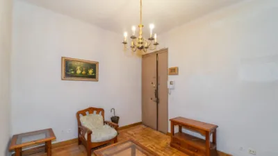 Apartment on Calle de Alcántara photo 2