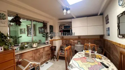 Apartment on Rosalía de Castro Street photo 17