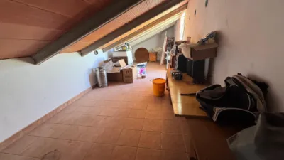 House in the Centre photo 46