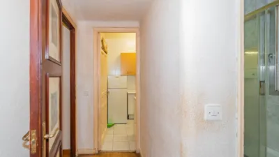 Apartment on Calle de Alcántara photo 21