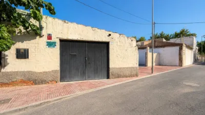 Terreno en venta en Calle Toledo - Más