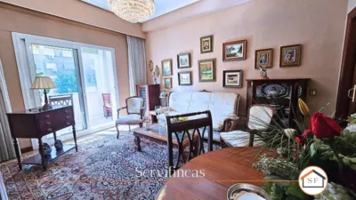 Apartment on Doctor Esquerdo Street photo 3