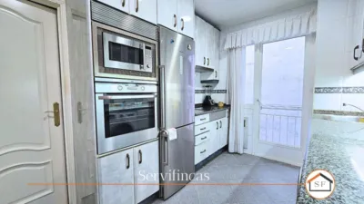 Apartment on Doctor Esquerdo Street photo 25