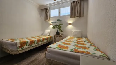Piso en calle Marruecos photo 16