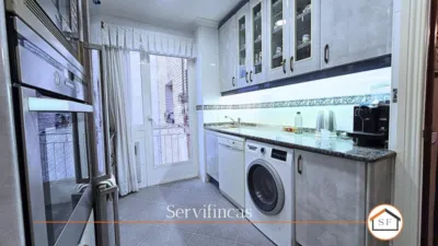 Apartment on Doctor Esquerdo Street photo 23