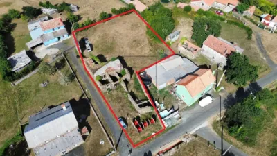 Terreno en venta en Calle Lobeira - Vista 3