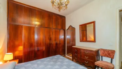 Apartment on Calle de Alcántara photo 14