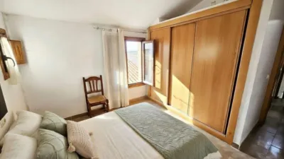 Apartment in Castilla La Mancha photo 8