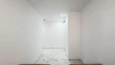 Apartment in Bus Station photo 19