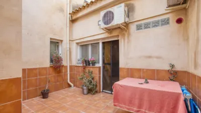 House on Clara Campoamor Street photo 9