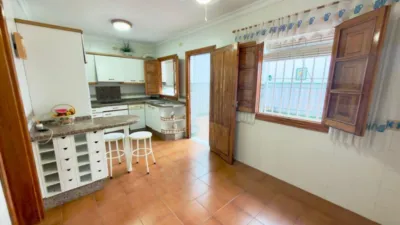 Terraced House in the Centre photo 7