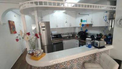 Pis – Guardamar del Segura, Urbanització Pinar de Guardamar - Més