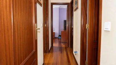 Flat for sale on Calle Respuela de Bezana photo 7