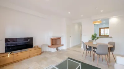 Duplex on Calle Benferri photo 9