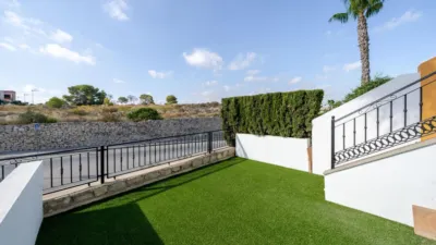 Duplex on Calle Benferri photo 30