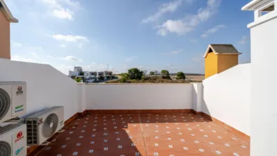 Duplex on Calle Benferri photo 23