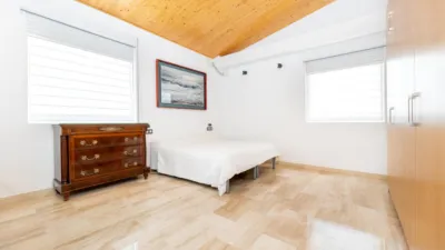 Chalet on Calle Pinar photo 22
