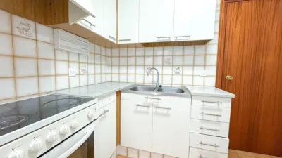 Apartment on Carrer del Puig Rom photo 11