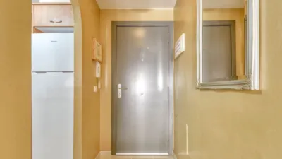 Apartment on Carrer de Joanot Martorell, 6 photo 4