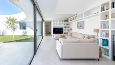 House on Calle de la Margarita photo 13