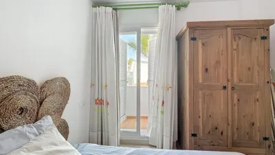 Semi-detached house on Paseo del Mediterráneo photo 43