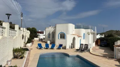 Chalet on Villas del Romeral Street photo 2