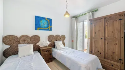 Semi-detached house on Paseo del Mediterráneo photo 42