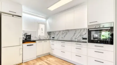 Apartment in Centre photo 8