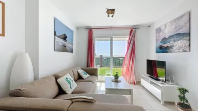 Semi-detached house on Paseo del Mediterráneo photo 12