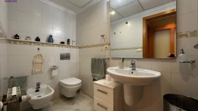 Apartment in Ronda de Triana-Patrocinio-Turruñuelo photo 17