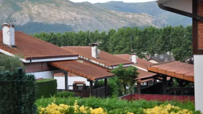 Chalet en calle Samano photo 16