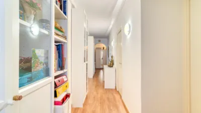 Apartment in Centre photo 9