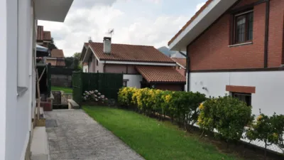 Chalet en calle Samano photo 13