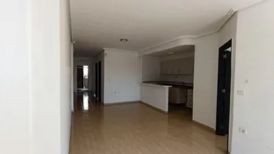 Piso – Orihuela, Urbanización El Presidente, Villa Martín - Vista 3
