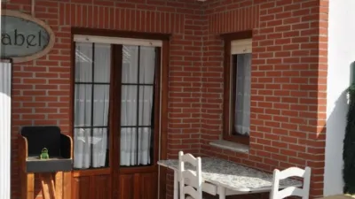 Chalet en calle Samano photo 6