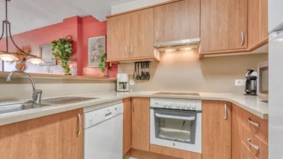Apartment on Carrer de Joanot Martorell, 6 photo 14