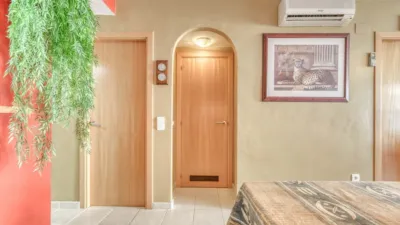 Apartment on Carrer de Joanot Martorell, 6 photo 19
